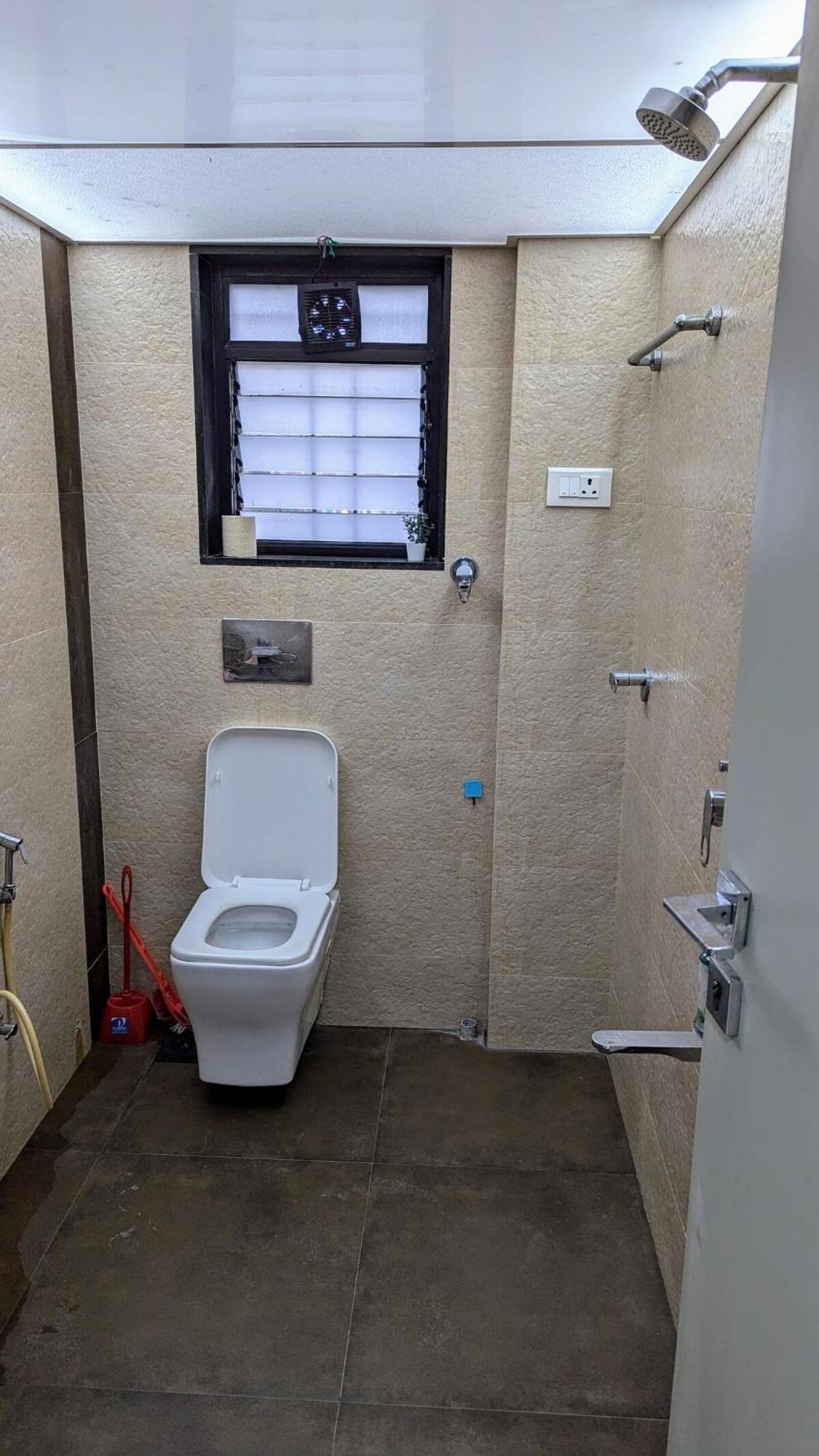 Apartament Cozy & Comfy 1bhk Great Location